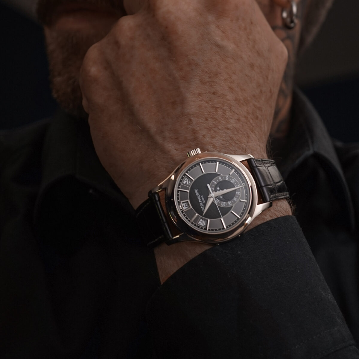 Patek Philippe Annual Calendar 40 - Image 5