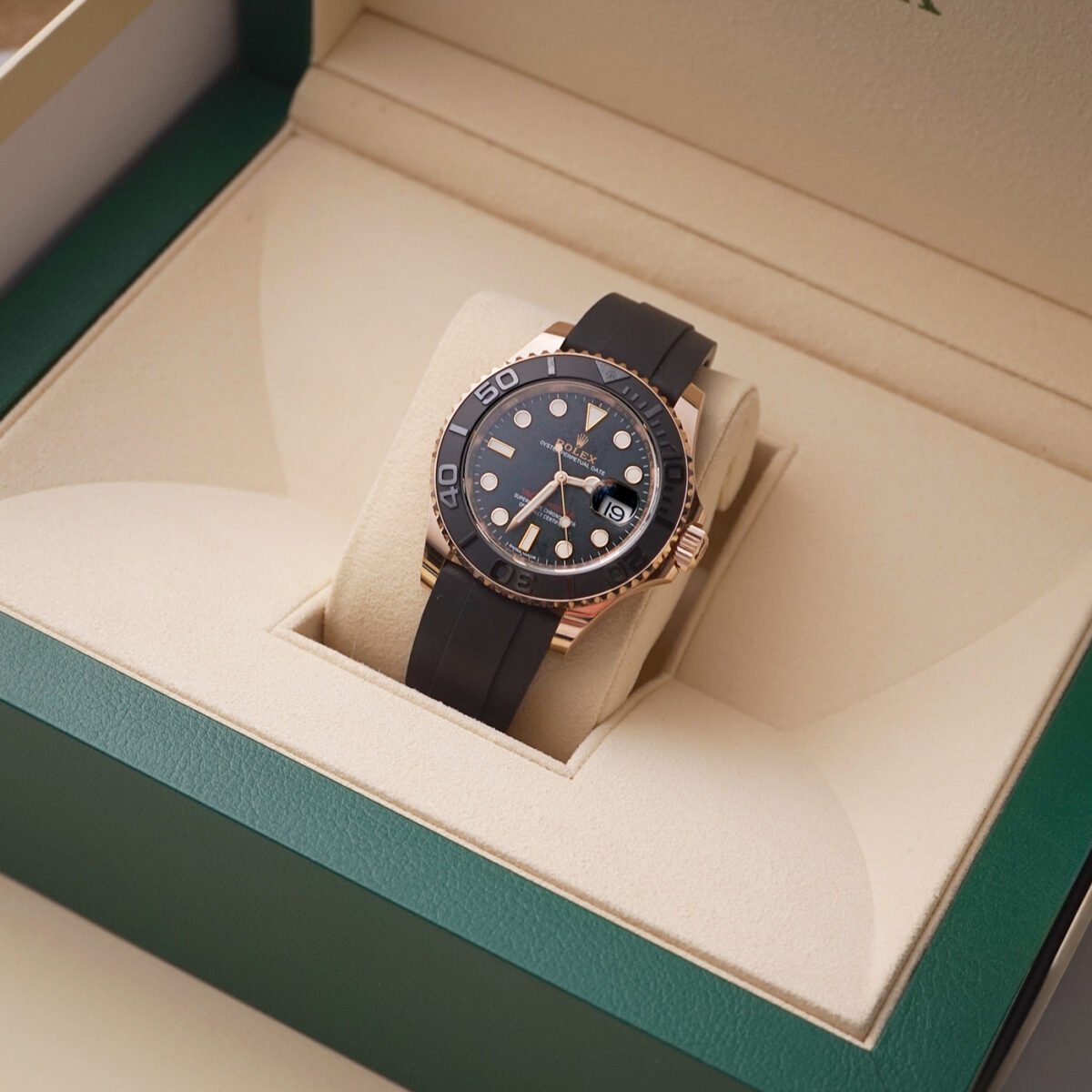 Gold Yachtmaster 40 - Image 9