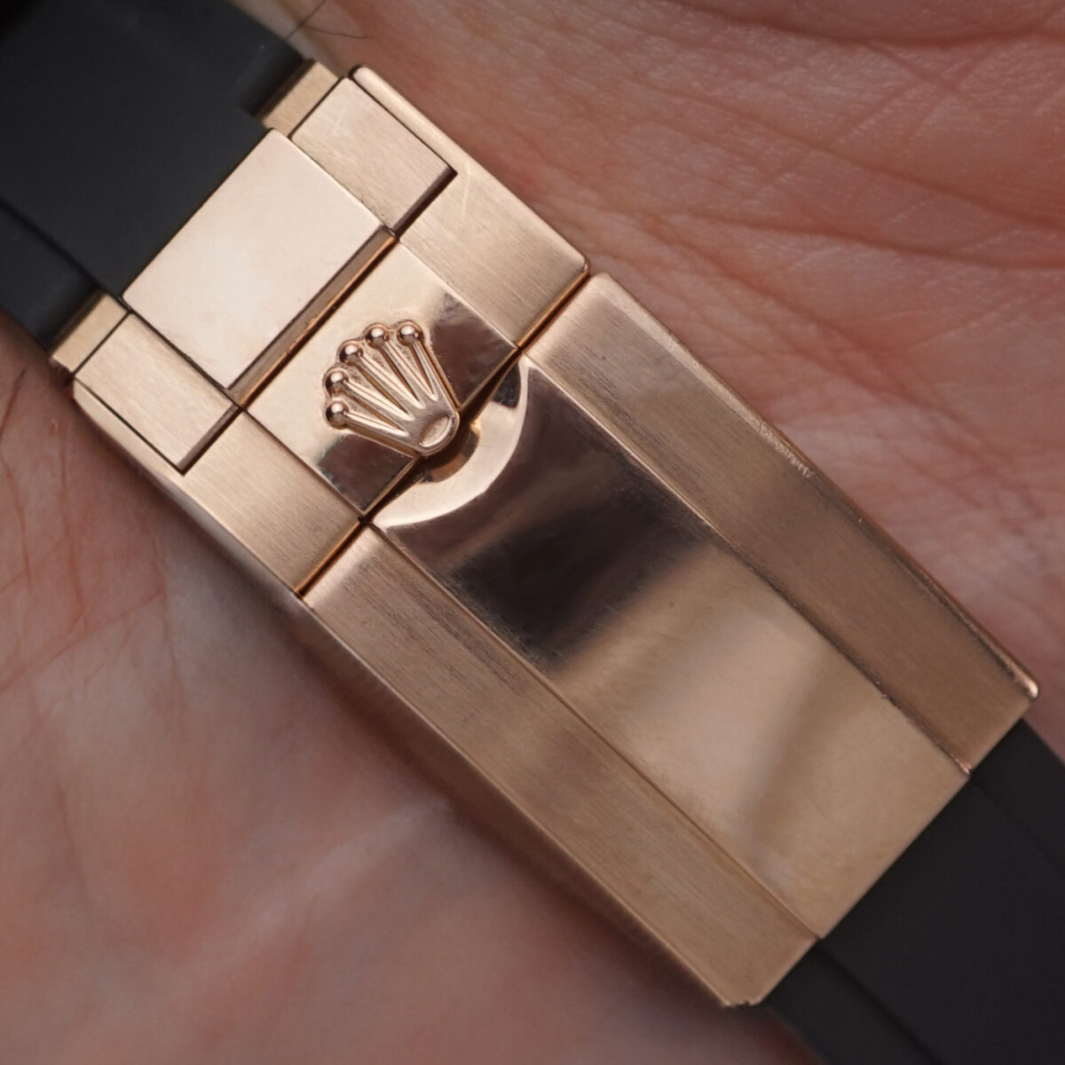 Gold Yachtmaster 40 - Image 7